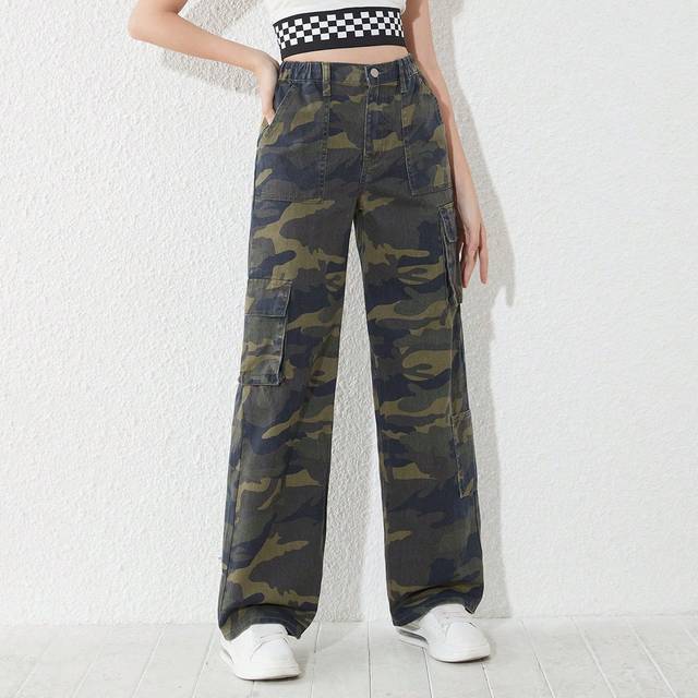 SHEIN Teenage Girls&#39; New Casual Fashion Camo Cargo Style Washed Denim Straight Leg Jeans