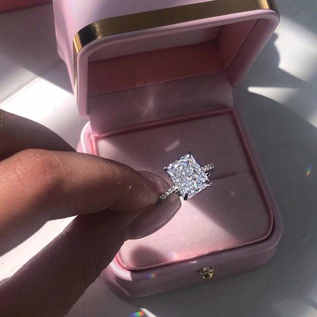MOONSO 2023 New Design Luxury Ring For Women Wedding Engagement Finger Lady Gift Jewelry R7233
