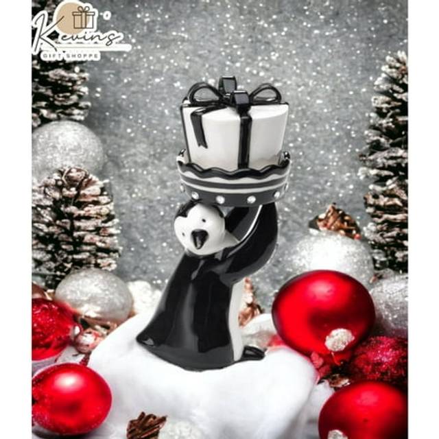 Appletree Design Penguins with Presents Salt and Pepper Set  4Inch
