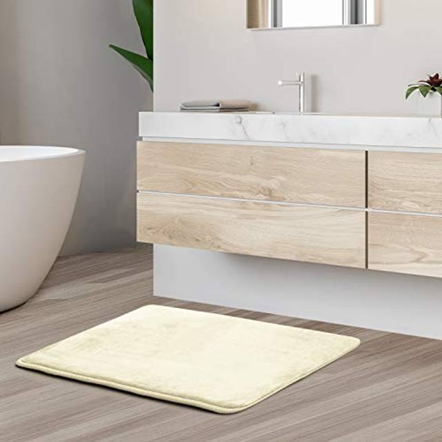 Clara Clark Bath Mat - Memory Foam Bath Mat - Soft Bathroom Rug - Non Slip and Super Absorbent - Fast Drying Machine Washable Bath Mat - White - Small