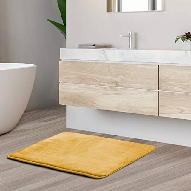 Clara Clark Bath Mat - Memory Foam Bath Mat - Soft Bathroom Rug - Non Slip and Super Absorbent - Fast Drying Machine Washable Bath Mat - Camel - Small
