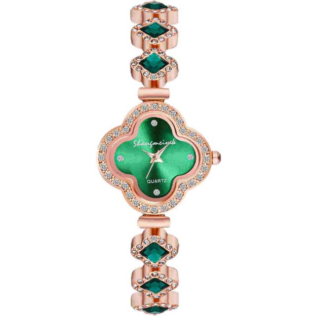 Alloy Four Leaf Grass Fashion Decoration Bracelet Quartz Watch Emerald Women's Watch Women's Watch