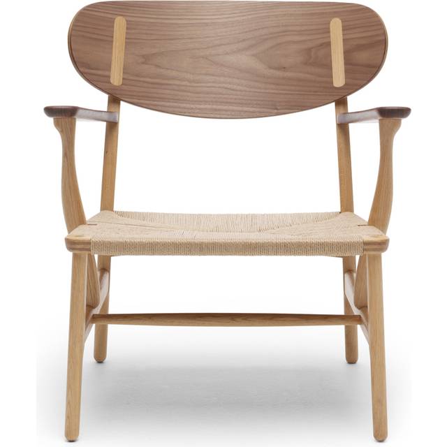 Carl Hansen & Søn CH22 fåtölj Klarlack ek-naturflätad
