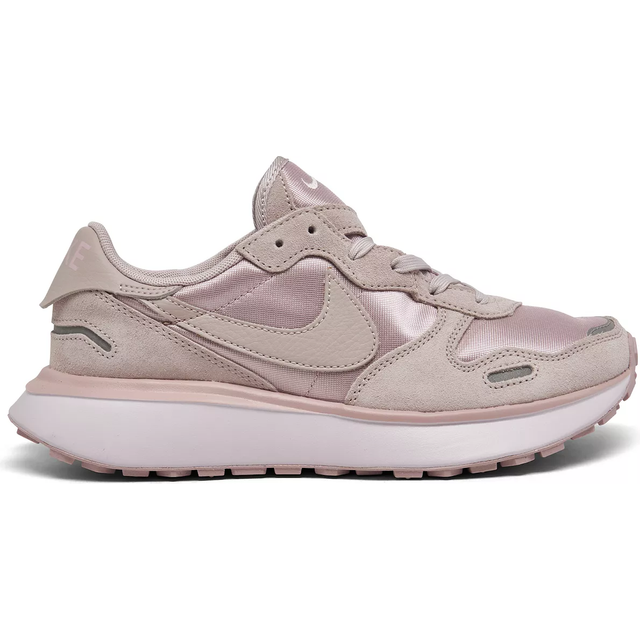 Nike plum chalk hotsell