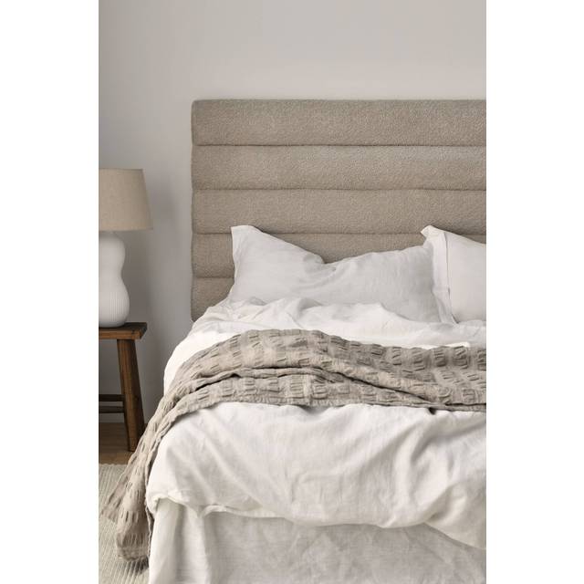 Ellos Home - Sänggavel Bubble Bouclé - Beige