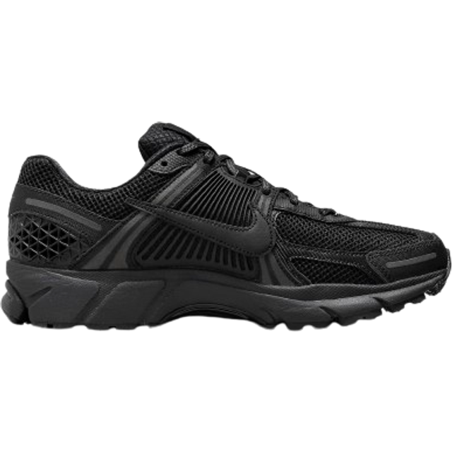 Nike zoom black price hotsell