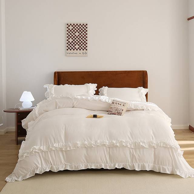 SHEIN Beige Ruffle Duvet Cover Set Boho Farmhouse Bedding Set 3 Pieces Ruffle Decor Beige Color Comforter Cover Soft Microfiber Duvet Cover For Boys Girls 1