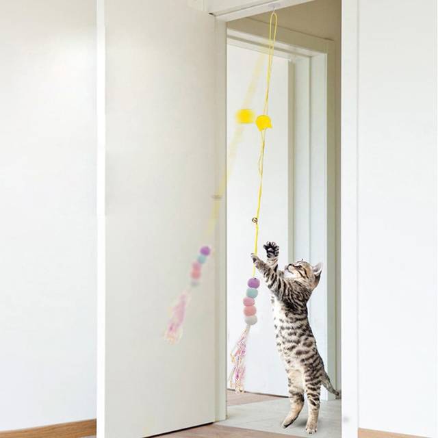 SHEIN 1pc Pet Play Toy For Cats, With Elastic Cord, Feather Bell And Real Feather
