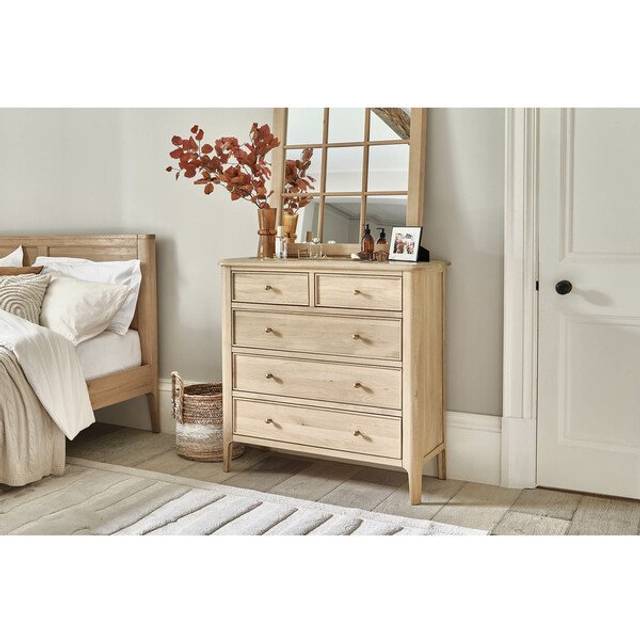 Light Natural Solid Oak Chest of Drawers - 5 Drawer Chest - Newton Range - Oak Furnitureland