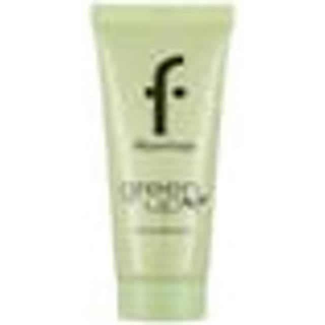 Flormar Ansiktssminkning Foundation Green Up Foundation 002 Light Beige 30 ml (5.367,00 kr / 1 l)