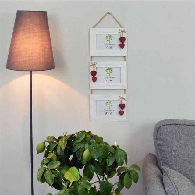 Nicola Spring - Hearts Hanging 3 Photo Frames - 6 x 4" - Red