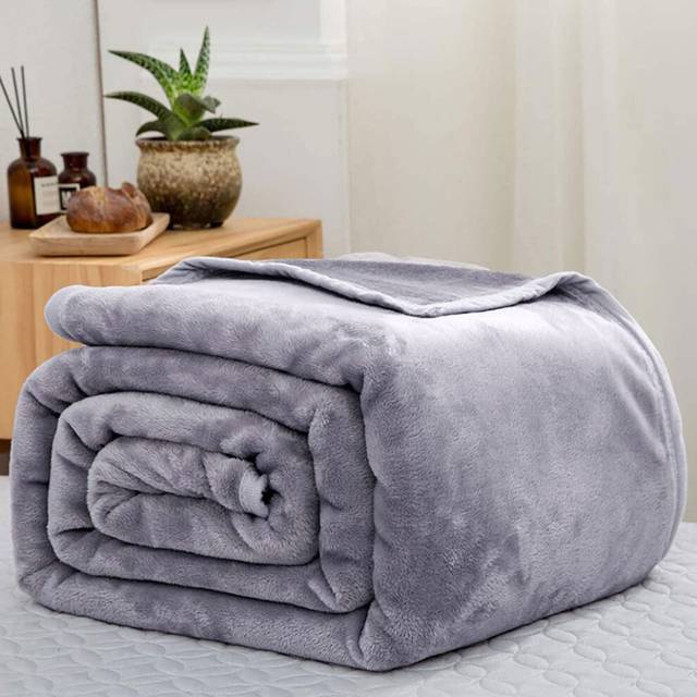(Double) Silver Light Weighted Luxury Mink Blanket UK Size