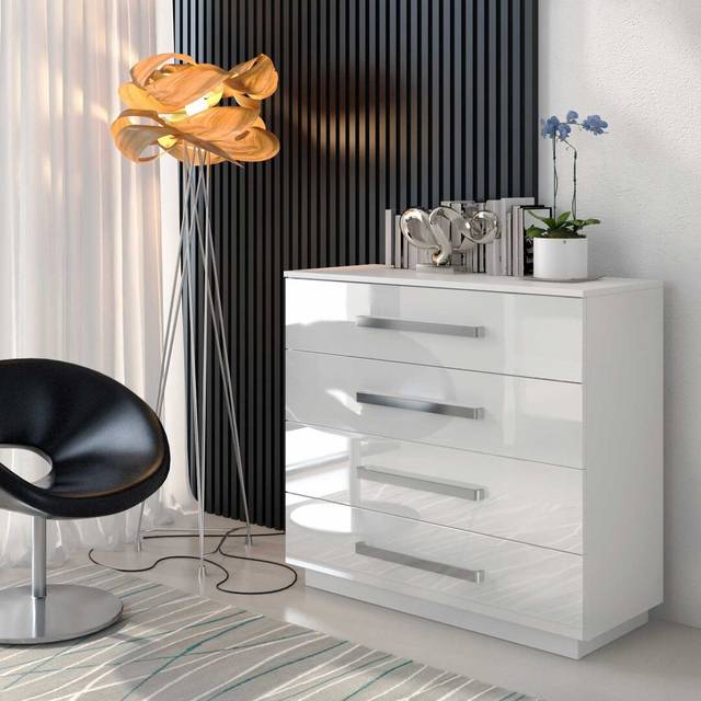 Varonique 4 Drawer 95Cm W Chest of Drawers - White (84.5cm H X 95cm W X 40.6cm D)
