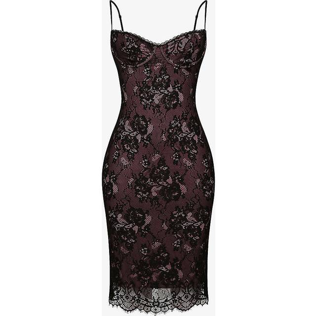 Escala Floral Lace Dress - Black - Founded by Conna Walker at just seventeen years old, London-based brand House of CB has since become internationally renowned for its range of show stopping occasionwear and stylish sundresses. Many of the label’s timeless pieces feature vintage-inspired silhouettes, delicate prints, and sculpting corsetry, and will make sure you look and feel your best at all times.