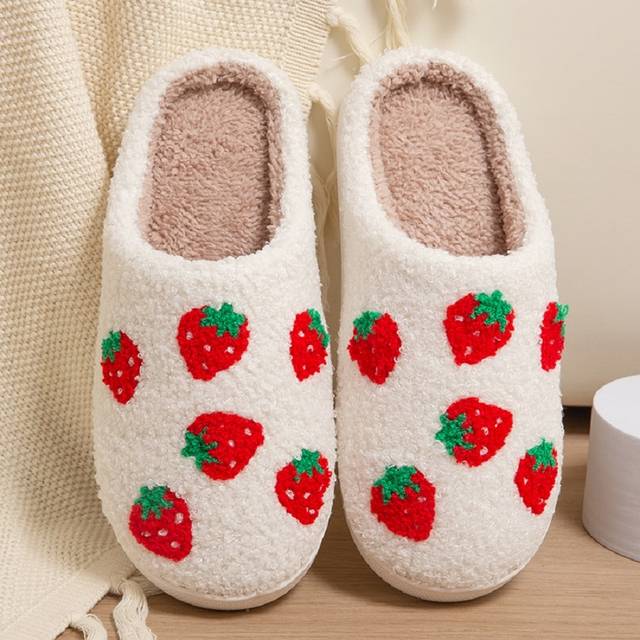 SHEIN Women&#39;s Casual Round Toe Faux Suede Home Slippers With Embroidered Strawberry, Fashionable Autumn/Winter Slippers