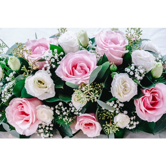 Beautiful White, Pink Roses For Wedding by Chingyunsong - Wrapped Canvas Photograph (20.32cm H x 30.48cm W)