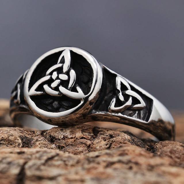 1 rostfritt stål viking keltiska knutringar för män och kvinnor i en minimalistisk stil Thanksgiving jul halloween present - Silver (7,9,11,13,6,8,10,12)