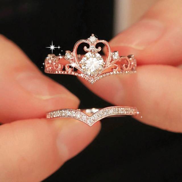 SHEIN 2pcs Luxury Crown Princess Cubic Zirconia Ring Set, Couples Gift Suitable For Party And Daily Wear