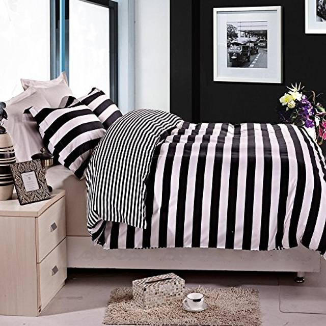 NTBAY 3 Pieces Duvet Cover Set Queen Size, Reversible Zipper Comforter Cover with 4 Corner Ties and 2 Pillow Shams, Soft Brushed Microfiber Comforter