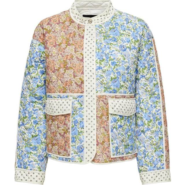 ONLY – Blommig, vadderad jacka med lappad design-Flera