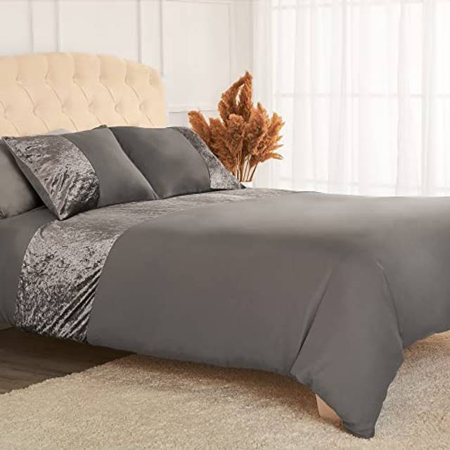 Mellanni Velvet Stripe Queen Duvet Cover Set - Wrinkle  Fade  Stain Resistant - Twin White Comforter Cover Set - 8 Ties & Hidden Button Closure - Duve