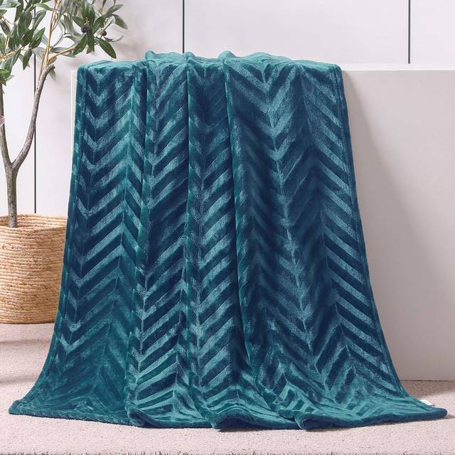 Whale Flotilla Fleece Throw Blanket for Couch  Soft Fluffy Sofa Bed Blanket with Chevron Pattern for All Season  Warm and Lightweight  50x60 Inch  Tea