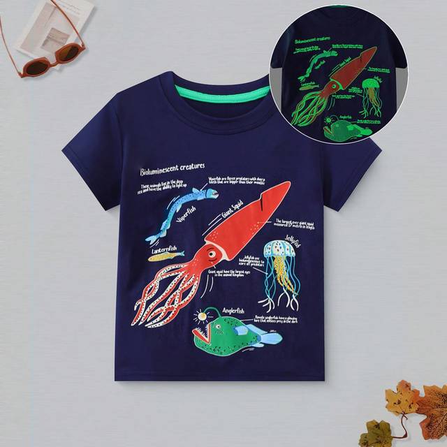 SHEIN Young Boy Casual Cartoon Glow-In-The-Dark Ocean Life Slogan Print Short Sleeve T-Shirt, Summer Fashion