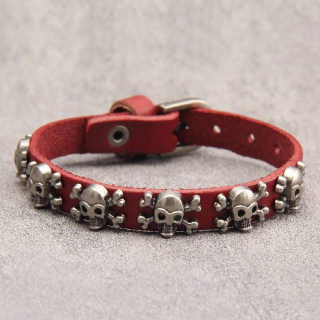 SHEIN 1pc Alloy Skull Shaped Bracelet For Men, Punk Style With Star & Leather Strap, Antique Silver Color