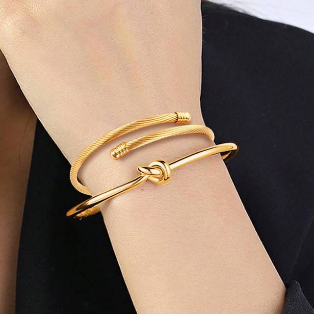 SHEIN 2pcs European & American Geometric Metal Bracelet, Men&#39;s & Hip Hop Style Fashion Cuff Bracelet