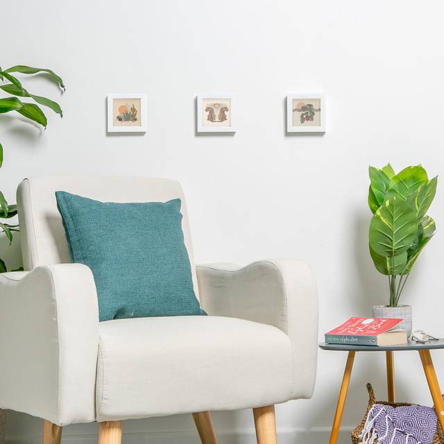 4" x 4" 3D Box Photo Frame - White