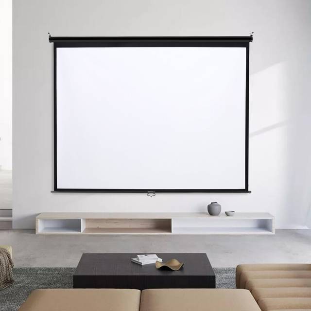 (60 in) Manual Pull Down Projector Screen 4:3 Wall Mounted