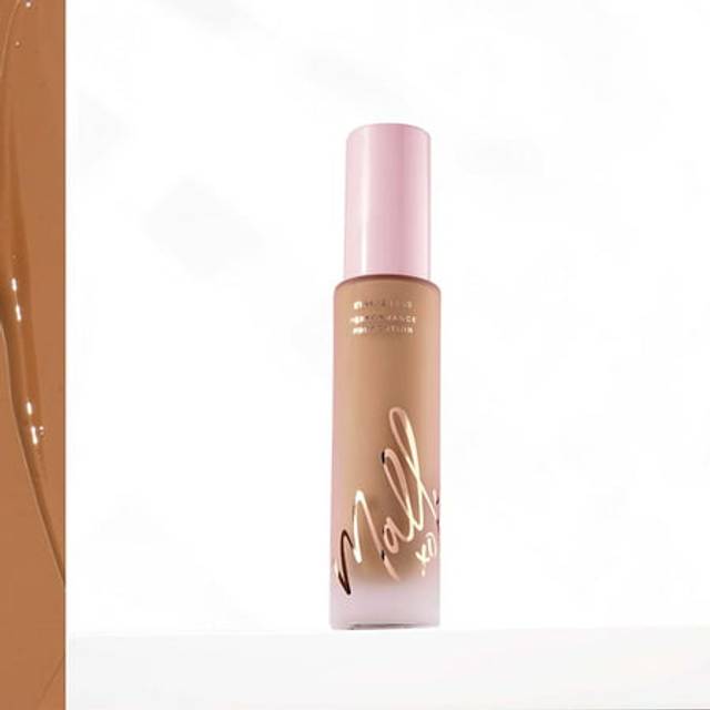 Mally Beauty Stress Less Performance Foundation - Rich - Buildable Medium to Full Coverage - Lightweight Foundation Liquid - Niacinamide Bri