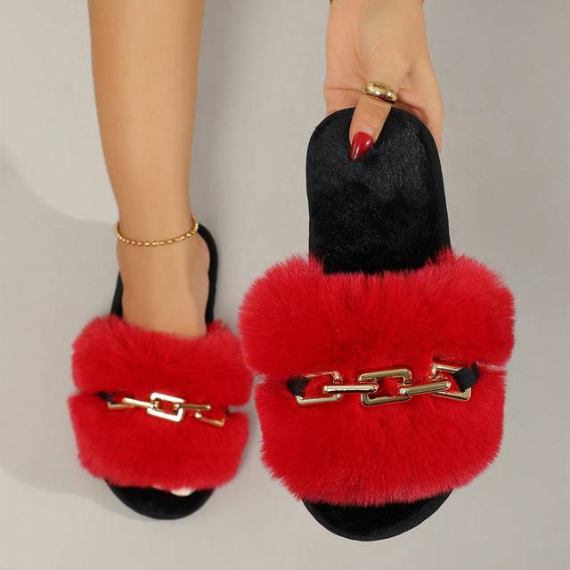 SHEIN Women Chain Decor Fluffy Home Slippers, Fashionable Indoor Bedroom Slippers