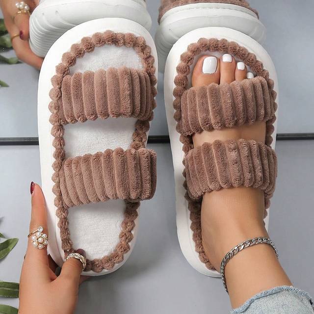 SHEIN Women&#39;s Thick Sole Comfortable Indoor House Slippers