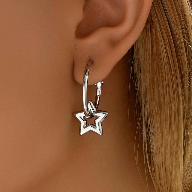 SHEIN 1pair Minimalist Stainless Steel Star Pendant Silver Ear Studs For Women, Daily/Party/Dating Gift