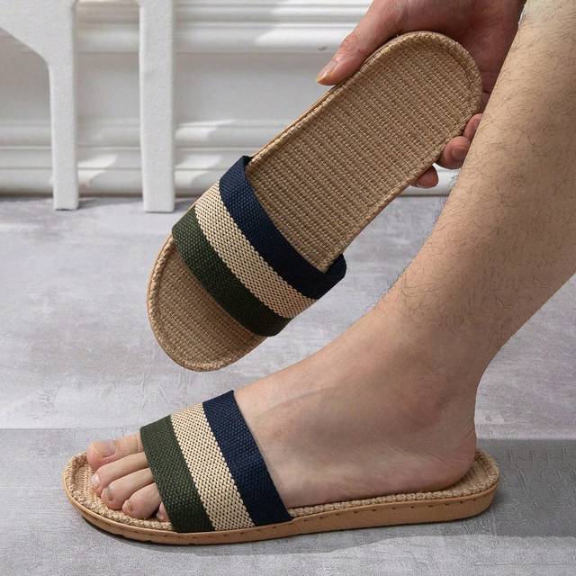SHEIN Men&#39;s Striped Vacation Slippers For Summer, Beach Fashionable Linen Slippers, Indoor/Outdoor Anti-Slip Plastic Slippers With Breathable And Sweat-Abso