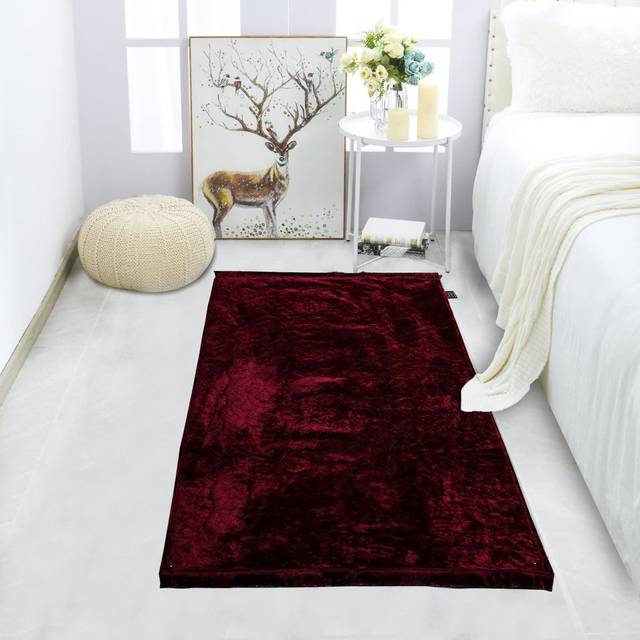 Kerynia Luxury Burgundy Rug (Rectangle 80 x 120cm)