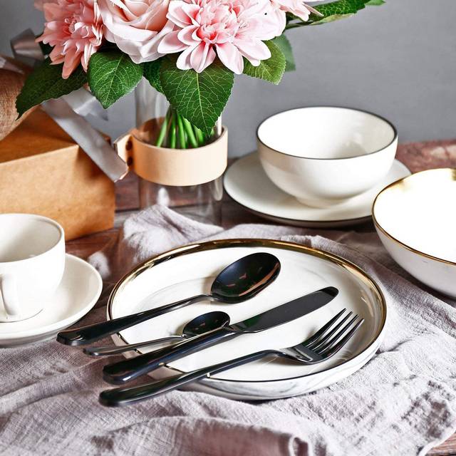 Black Cutlery Set, 24 Piece Flatware Set Stainless Steel Silverware Set 6 People Dinnerware Cutlery Set With Knife Fork Spoon For Home Restaurant Hous (24)