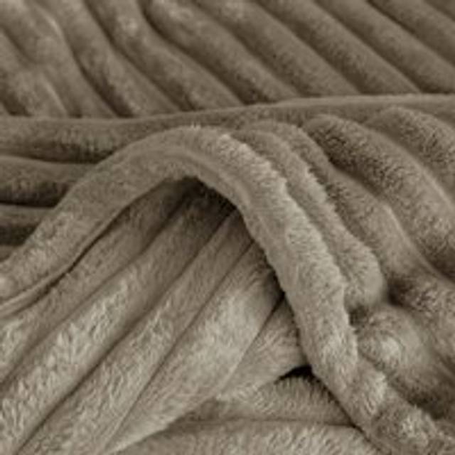 Velosso Elegant Thermal Plush Ribbed Throw Blanket In Modern Style For Sofa, Bed In 150Cm X 200Cm - Beige - One Size