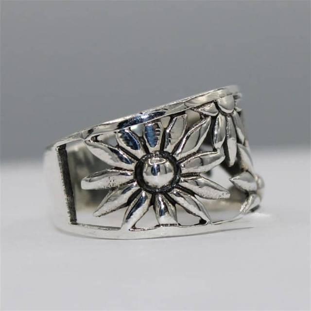 SHEIN 1pc Vintage & Minimalist Bohemian Daisy Decorated Women&#39;s Ring For Wedding, Party, Festival, Casual And Daily Wear