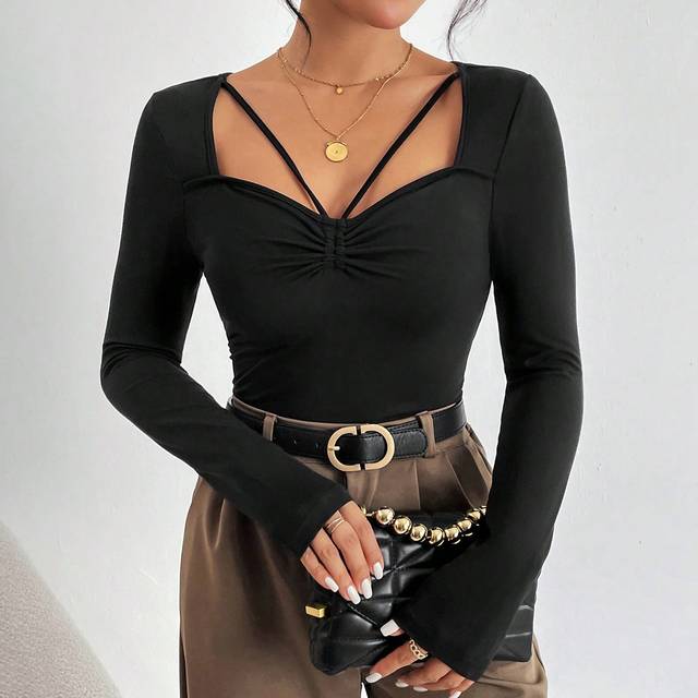 SHEIN Solid Ruched Bust Cut Out Tee