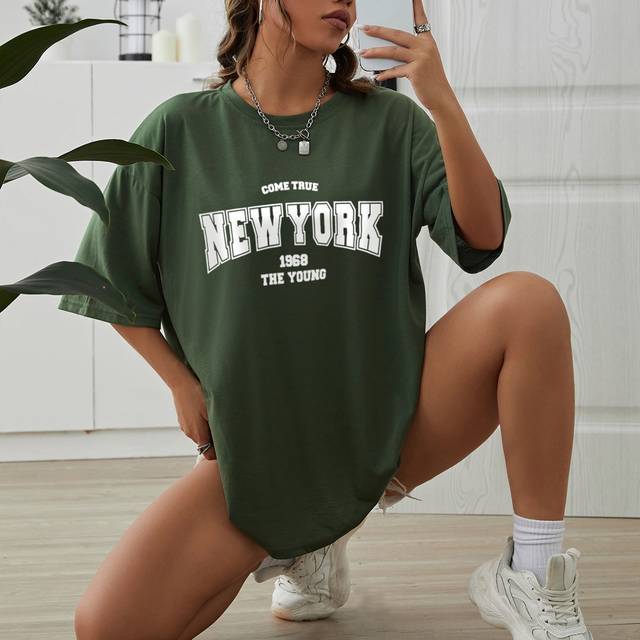 INAWLY Letter Graphic Drop Shoulder Tee Graphic Tees Women Tops
