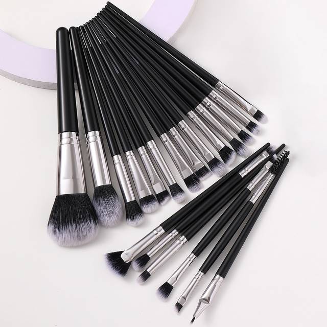 SHEIN 20pcs Makeup Brush Set,Powder Brush Contour Brush Blush Brush Highlight Brush Eyeshadow Brush Eyebrow Brush Eyelash Brush Shadow Brush Blending Brush
