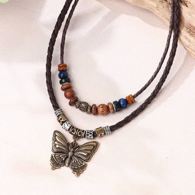 SHEIN 1pc Vintage Bohemian Butterfly & Wooden Beads & Pu Leather Women&#39;s Necklace