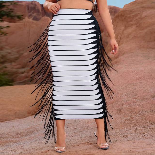 SHEIN Plus Size Sexy Rave Party Music Festival Country Concert Contrast Color Striped Fringe Decor Slim Fit Midi Bandage Skirt Can Be Worn As A Skirt