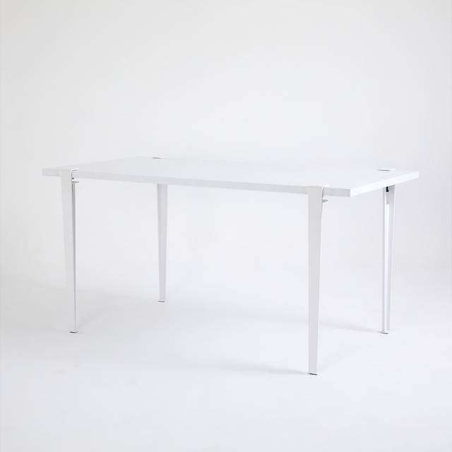 Ferro Rectangular - White (75cm H x 75cm L x 150cm W)
