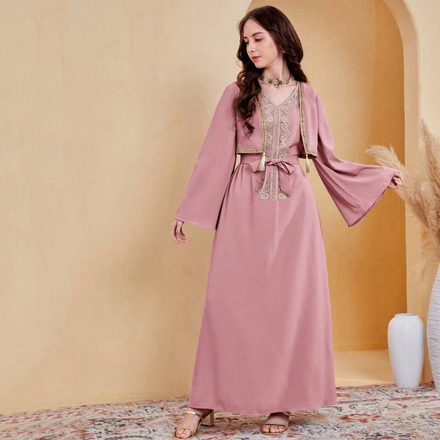 SHEIN Teen Girl&#39;s Woven Solid Color Patchwork Lace & Tassel Decor 2 In 1 Casual Long Sleeve Dress