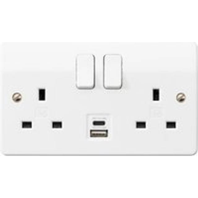 MK Double Switched Socket with 1 x Type C & 1 x Type A USB ports - White