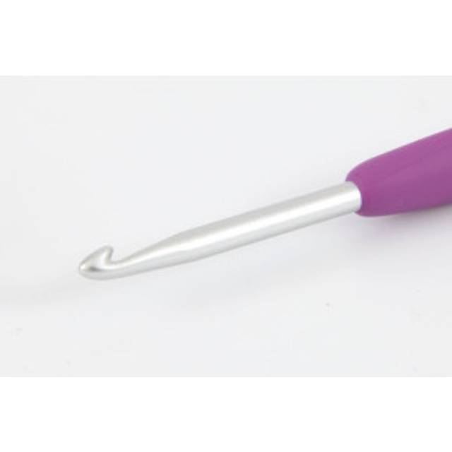 Clover Amour Crochet Hook-Size G6/4mm -1045/G