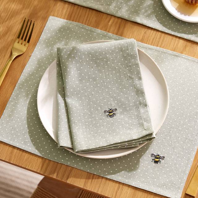 Set of 4 Bee Napkins - Sage